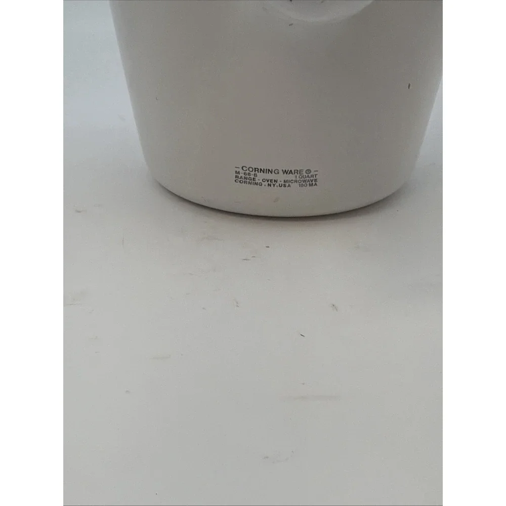 Vtg Corning Ware White Double Spout 1 QT Saucepan M-68-B with Lid P-68-C
